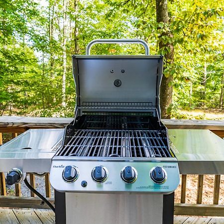 Villa Modern W Fire Pit Deck, Grill & Hot Tub Berkeley Springs Exterior foto