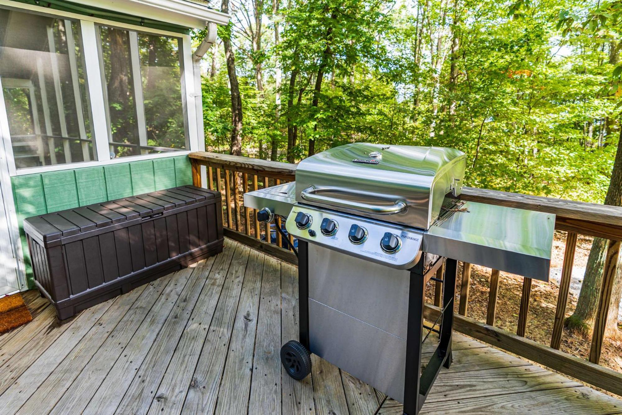 Villa Modern W Fire Pit Deck, Grill & Hot Tub Berkeley Springs Exterior foto