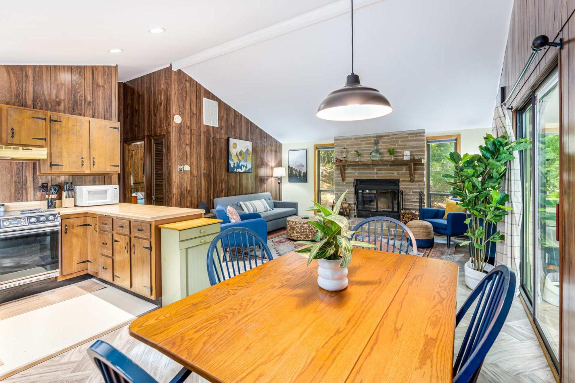 Villa Modern W Fire Pit Deck, Grill & Hot Tub Berkeley Springs Exterior foto